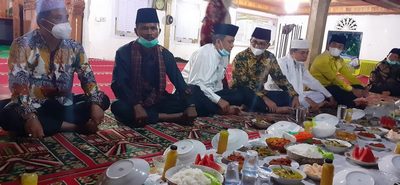 Bupati Buka Bersama di Masjid Jami’ Padang Air Dingin