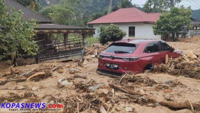Kondisi banjir di Kabupaten Pesisir Selatan