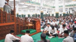 suasana sholat Idul Fitri di Masjid Raya Annur, Pekanbaru, Provinsi Riau, Rabu (10/04/2024).
